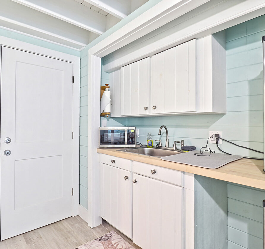 Rum Shot - Kitchenette 2