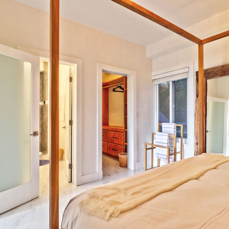 One Love - Bedroom 3