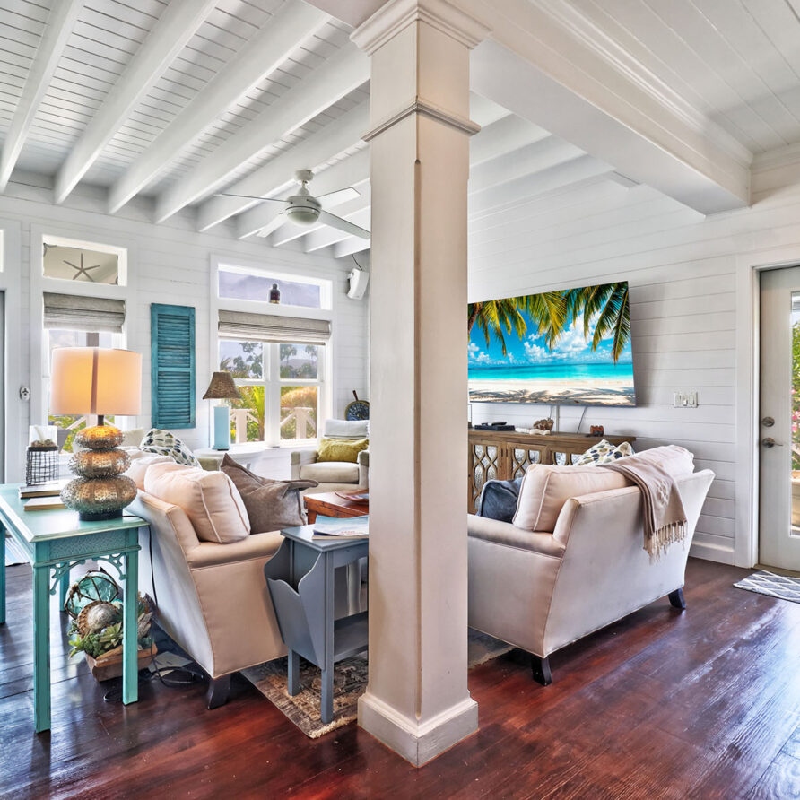 Black Tip Cove - Living Room