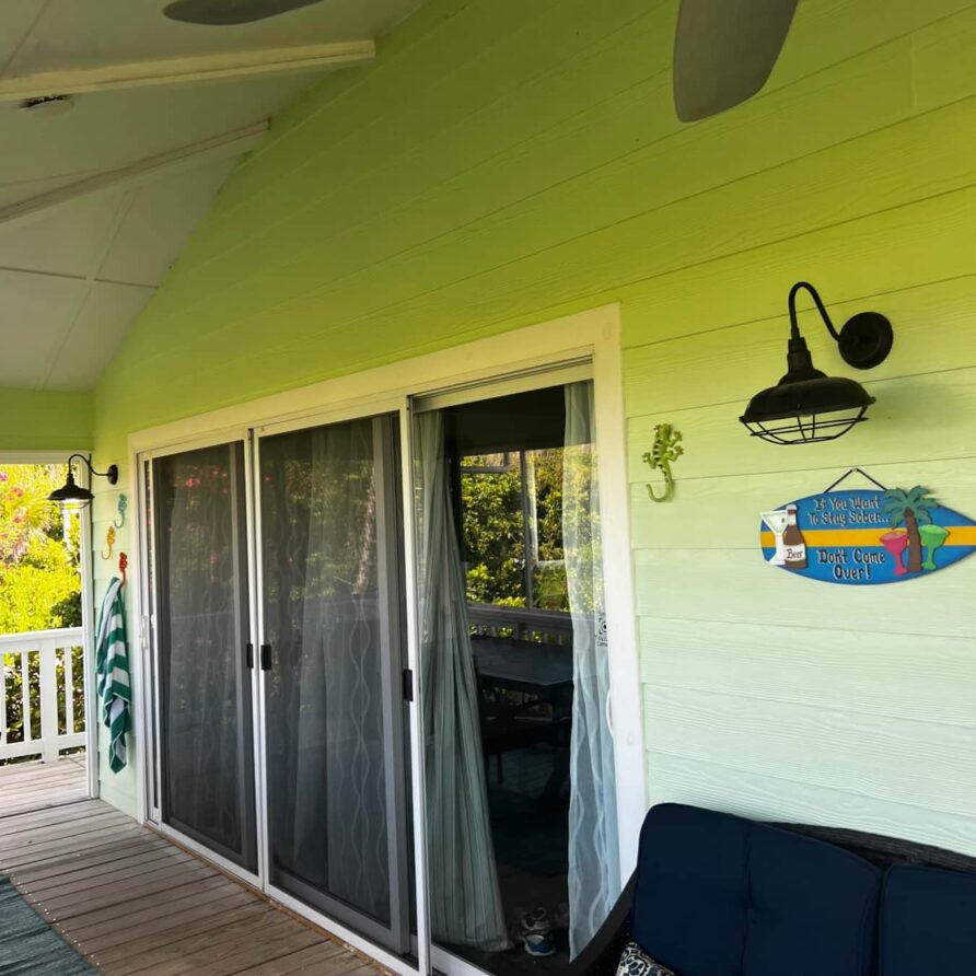 Lil Gecko - Outdoor Living 4